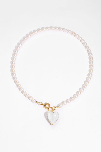 Esmée White Clear Glaze Heart Pendant Pearl Necklace